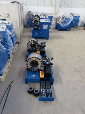 Mobilna zaciskarka do węży hydraulicznych 12v 24v 51mm Zaciskarka do węży z 10 zestawami matryc