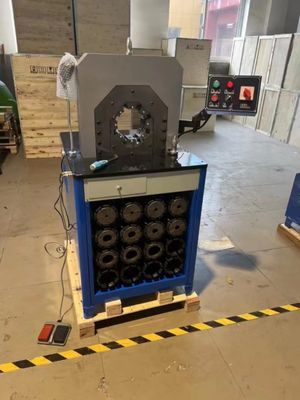 Dobra cena. Ciśnienie systemowe 31,5 MPa i Super Cienkie AC Węża Maszyna Kręcenia przez 1500T Kręcenia siły w Internecie