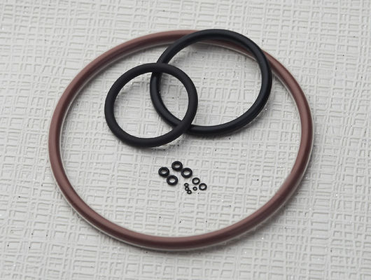 Dobra cena. 1000 PSI gumy O pierścień z dobrą odpornością na olej i siłę rozdarcia 16-30 N/mm w Internecie