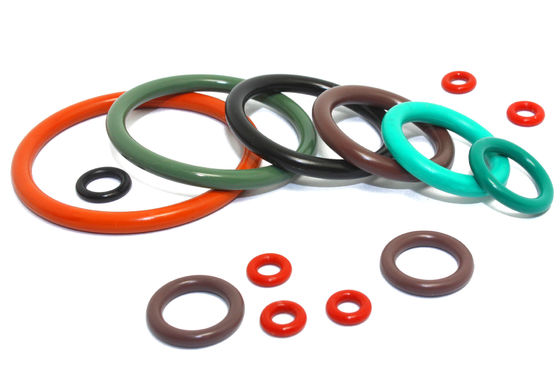 Dobra cena. Wytrzymałość na roztrzask 16-30 N/Mm Gumy O pierścienie Dobra odporność na olej dla maszyn o wysokiej wydajności w Internecie