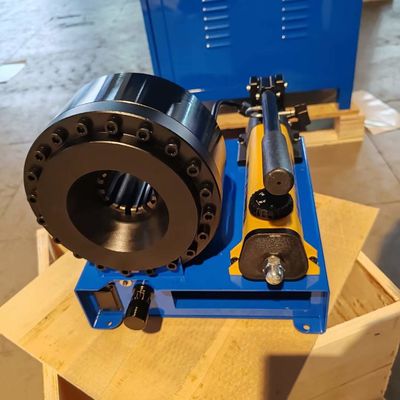 Ręczna hydrauliczna maszyna do kręcenia węża z wsparciem technicznym i serwisem Dokładność kręcenia ± 0,01 mm