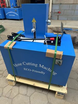 2 cali Blue Skiving And 4 Layers Electric Rubber Hose Cutting Machine z zaawansowaną i przyjazną dla użytkownika kontrolą przycisków