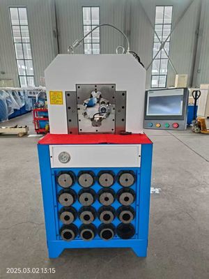 Ultra-cienkie 2 cali PLC System sterowania 300 sztuk / godzinę bez szybkiej zmiany Formy Narzędzia Hydraulic Hose Pressing Machine Hydraulic Fitting Press Duży łokieć