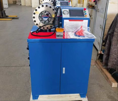 Siemens Touch Screen 2 Inch High Model Blue Color 10 Dies Hose Crimper / Rubber Hose Crimping Machine Niezawodna wydajność z siłą kręcenia 600T