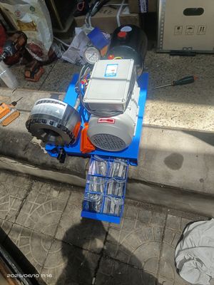 Dobra cena. 2.2 KW 220V Zaciskarka do węży hydraulicznych z zakresem zaciskania od 1/4 cala do 1 cala dla węży 6-25 mm i 1 rok gwarancji w Internecie