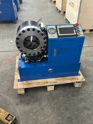 Dobra cena. 2.5 Inch Hydraulic Hose Crimping Machine z szybką zmianą narzędzia formy i 10 wymienników dla wszechstronnej Crimping w Internecie