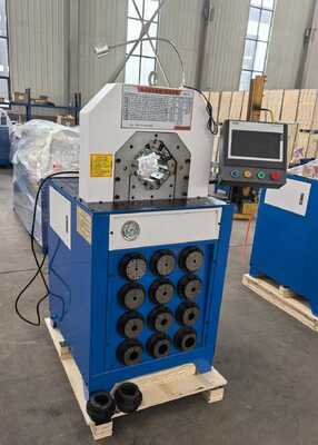 3 cali sterowanie PLC hydrauliczne węża krympujące maszyny z 15 wymienników dla wydajnego węża tłoczenia