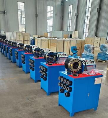 Maszyna do kręcania węzłów gumowych o sile kręcania 600T z zasięgiem 6-51 mm i 10 wymienną matrycą