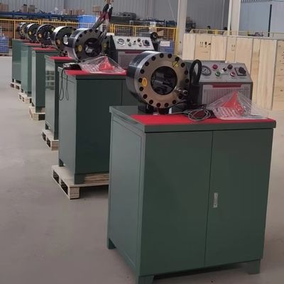 Kompaktowa konstrukcja Zaciskarka do węży hydraulicznych 3kw / 4kw 4 - 51 mm