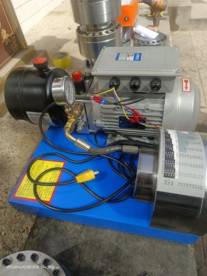 2.2 KW 220V Hydraulic Hose Crimping Machine z zasięgiem kręcenia od 1/4 do 1 cala dla węży o długości 6-25 mm i 7 rodzajów