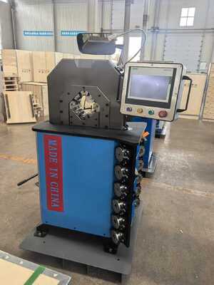 Dobra cena. Elektryczna hydrauliczna prasa do węży z dokładnością 0,01 mm i zakresem zaciskania 6-102 mm do użytku przemysłowego w Internecie