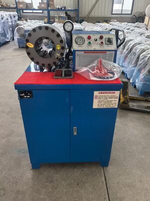 2-calowa elektryczna maszyna do zaciskania węży gumowych z siłą zaciskania 600T, zakresem 6-51 mm i 10 wymiennymi matrycami