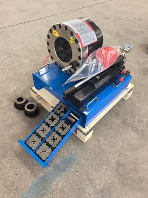 Wysokowydajna ręczna prasa do węży 600T z zakresem zaciskania 6-51 mm i 10 wymiennymi matrycami do zastosowań hydraulicznych