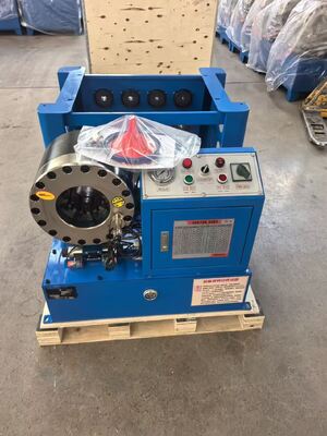Dobra cena. 6-51mm Maszyna do zaciskania węży hydraulicznych z szybkowymiennym narzędziem formującym i 10 wymiennymi matrycami do wszechstronnego zaciskania w Internecie