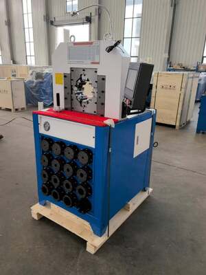 3-calowy model o grubości super 220v/380v Hydraulic Hose Crimping Machine PLC / system sterowania bawełną 2800KN Crimper Force And 6-76mm Crimping Range 15 Dies For Hydraulic Applications