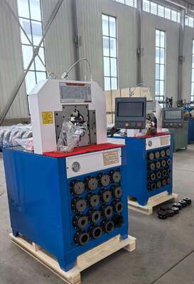 3-calowy model o dużej grubości 110 V/220 V/380 V/415 V Hydrauliczna maszyna do zakuwania węży System sterowania PLC Większa pojemność Siła zaciskania 2800 KN i zakres zaciskania 6–76 mm 15 matryc do zastosowań hydraulicznych
